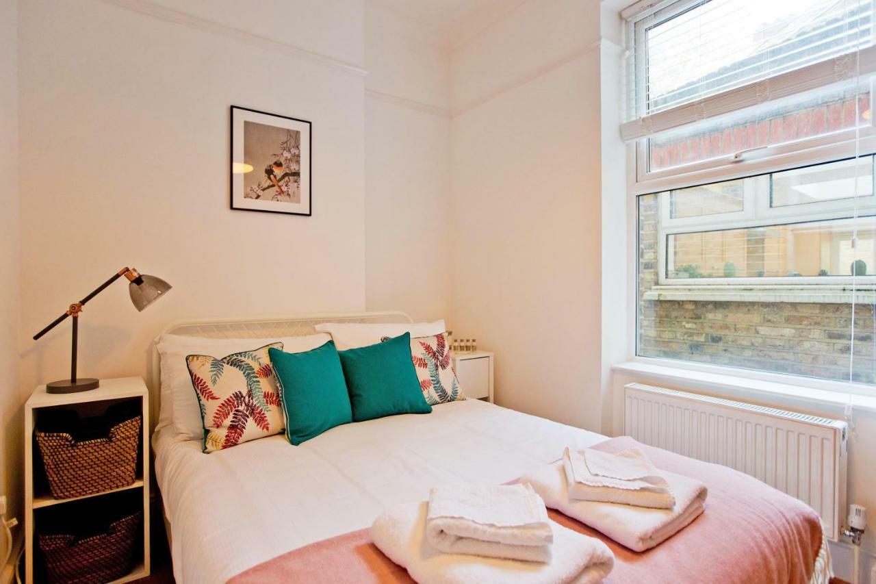 Ferienwohnung Highbury Fieldway London Exterior foto